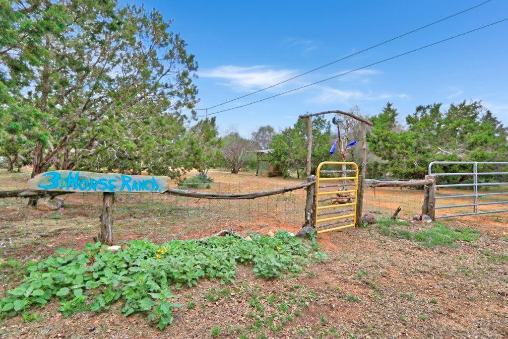Three Horses Ranch Villa Джонсън Сити Екстериор снимка